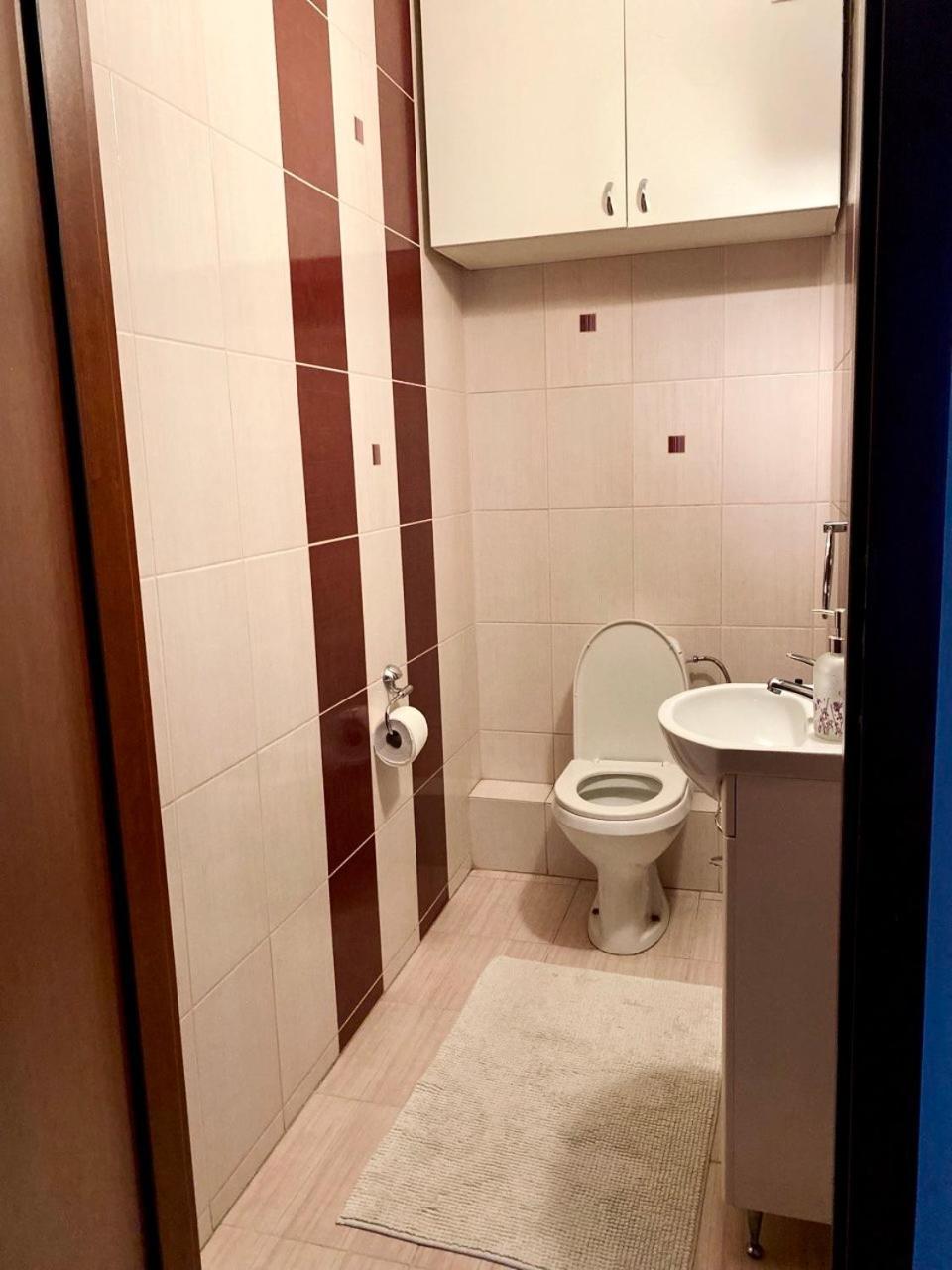 Apartment Three-room On Skarbka Z Gor Warsaw